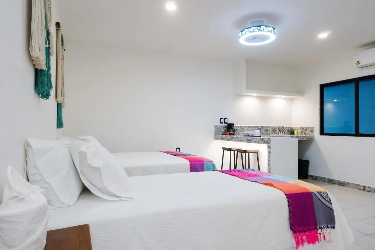 Hotel Linda Vecindad Playa Del Carmen México