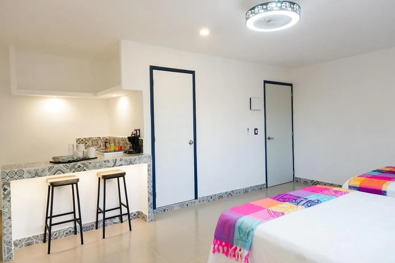 Hotel Linda Vecindad Playa Del Carmen México