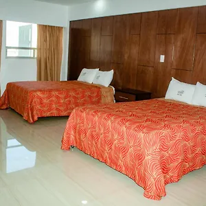 **** Hotel Rru México