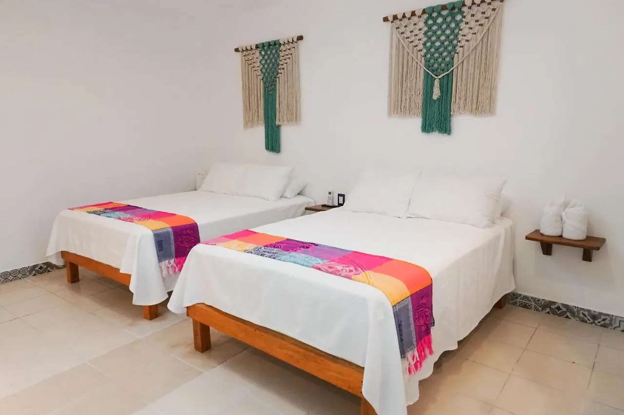 Linda Vecindad Playa Del Carmen Hotel